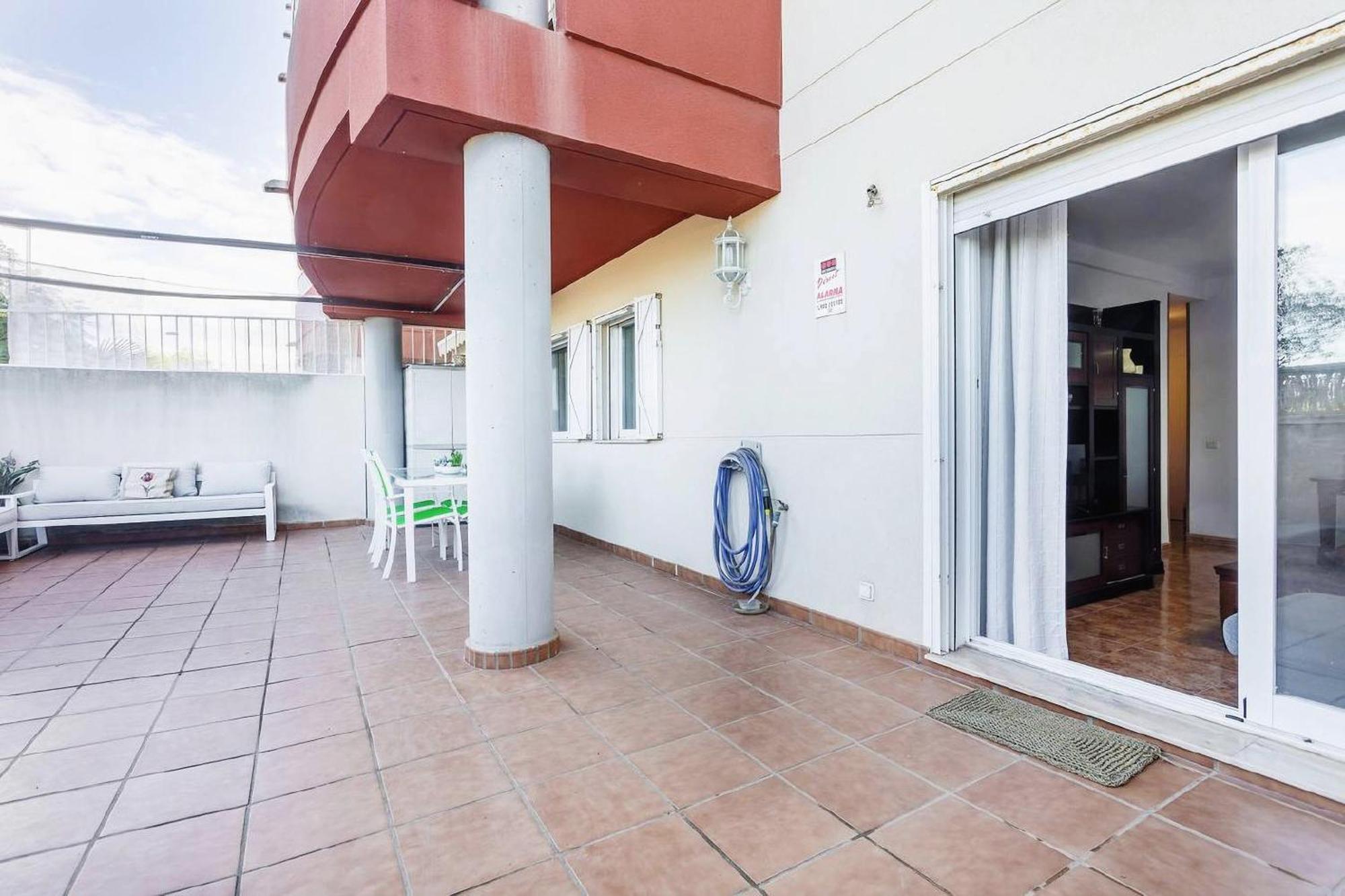 Apartamento con terraza y piscina Canet d'En Berenguer Exterior foto