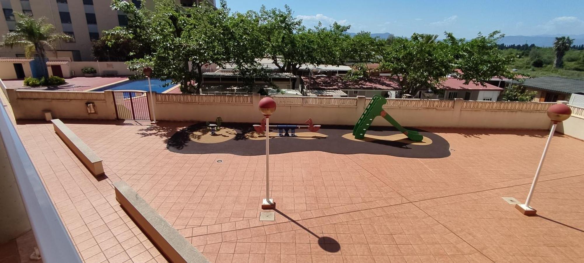 Apartamento con terraza y piscina Canet d'En Berenguer Exterior foto